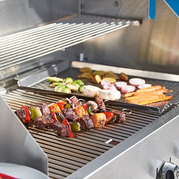 Crown Verity CV-MCB-48-SI-50/100 Liquid Propane 48" Mobile Outdoor Grill with Single Gas Connection and 50-100 lb. Tank Capacity 3 Crown Verity CV-MCB-48-SI-50/100 Liquid Propane 48" Mobile Outdoor Grill with Single Gas Connection and 50-100 lb. Tank Capacity - Image 3