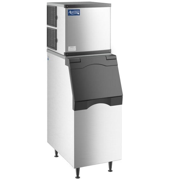 Avantco Ice KMC-F-322-LA 22" Air Cooled Modular Full Cube Ice Machine with 383 lb. Bin - 344 lb. 1 Avantco Ice KMC-F-322-LA 22" Air Cooled Modular Full Cube Ice Machine with 383 lb. Bin - 344 lb.
