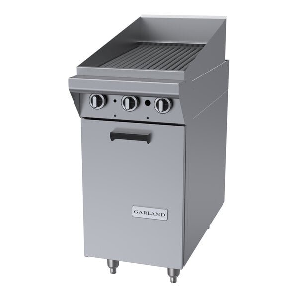 Garland M17B Master Series Liquid Propane Range Match 17" Briquette Charbroiler with Storage Base - 45,000 BTU 1 Garland M17B Master Series Liquid Propane Range Match 17" Briquette Charbroiler with Storage Base - 45,000 BTU