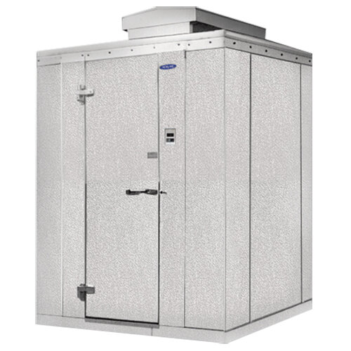 Norlake Fast Trak 10' x 12' x 6' 7" Outdoor Walk-In Cooler